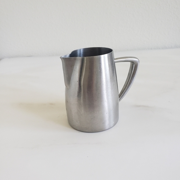 Oneida  Stilleto Stainless Creamer 3.5" tall - Picture 3 of 7